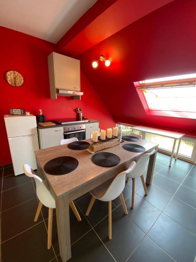 Cosy 2-Bedroom Apartment In The Center Of Hotton Eksteriør billede