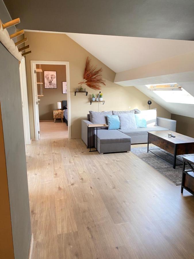 Cosy 2-Bedroom Apartment In The Center Of Hotton Eksteriør billede